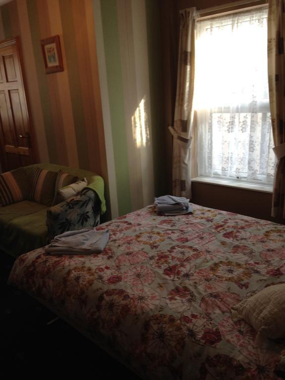 Copperfields Guest House 그레이트야머스 객실 사진